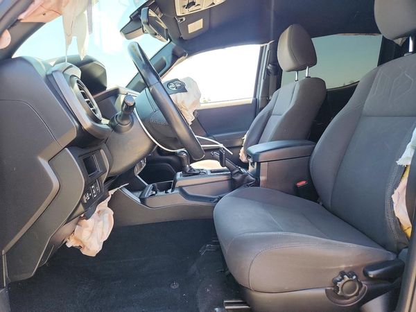 2019 TOYOTA TACOMA SR5