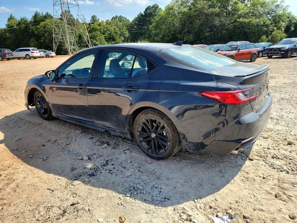 2026 TOYOTA CAMRY