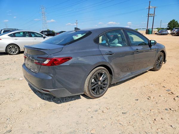 2026 TOYOTA CAMRY