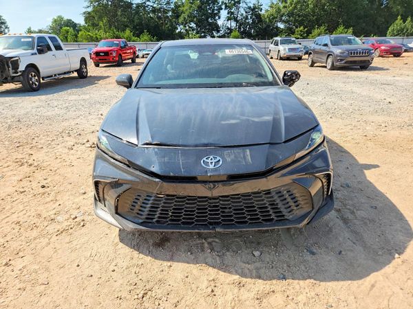 2026 TOYOTA CAMRY