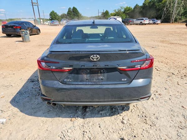 2026 TOYOTA CAMRY