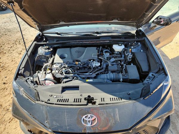 2026 TOYOTA CAMRY