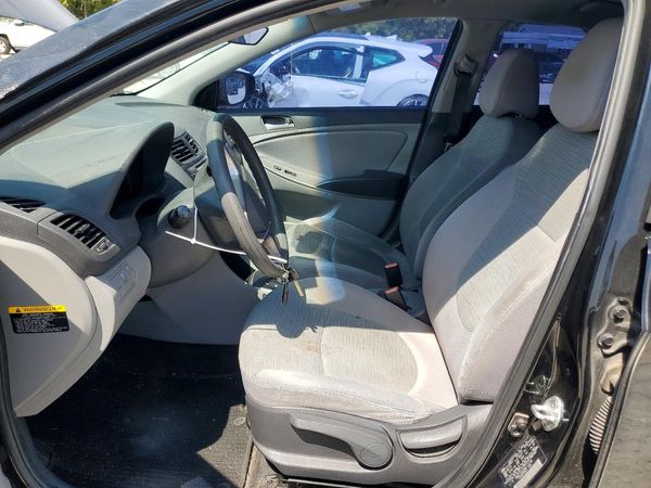 2016 HYUNDAI ACCENT