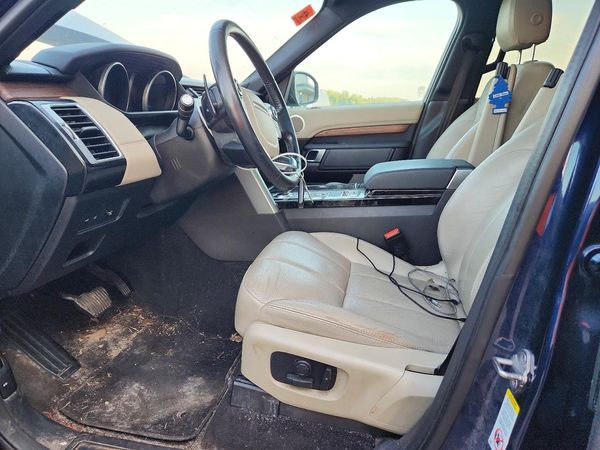 2017 LAND ROVER DISCOVERY HSE — DENT