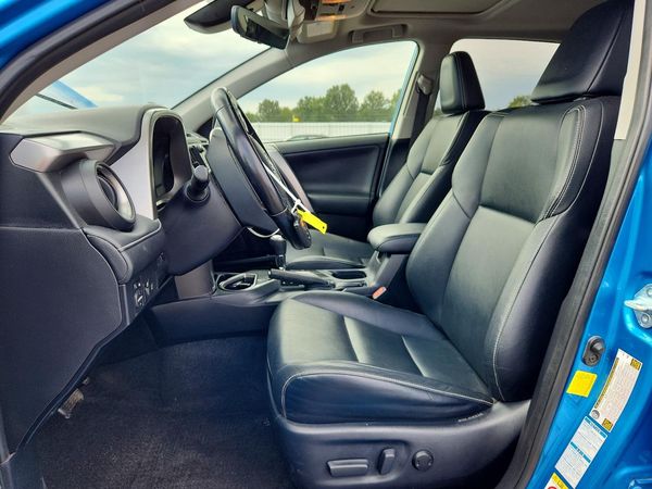 2016 TOYOTA RAV4 Limited (G Grade) — DENT