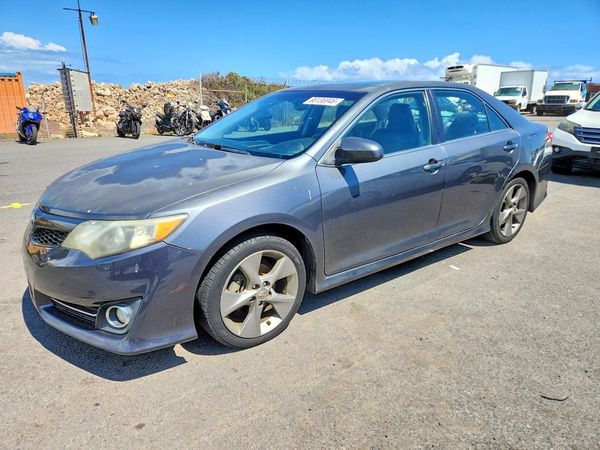 2012 TOYOTA CAMRY