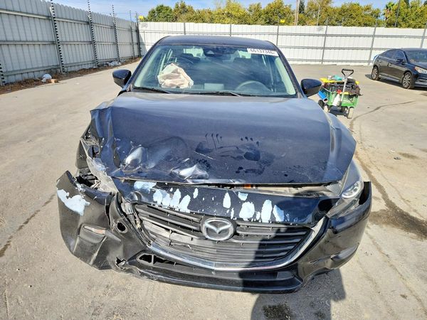2018 MAZDA 3 Sport
