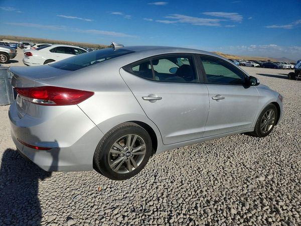 2018 HYUNDAI ELANTRA