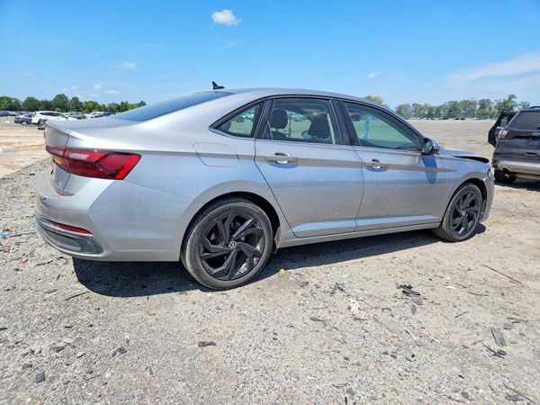 2025 VOLKSWAGEN JETTA SE