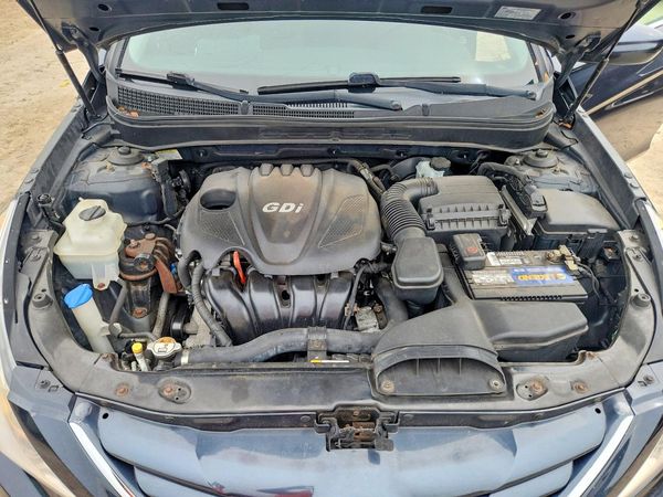 2013 HYUNDAI SONATA