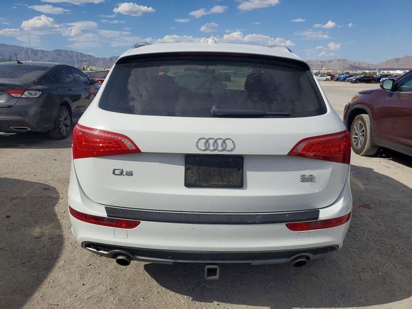 2012 AUDI Q5 Premium Plus
