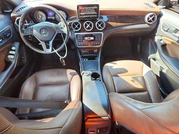 2015 MERCEDES-BENZ GLA