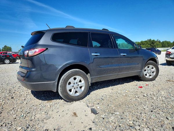 2014 CHEVROLET TRAVERSE LS