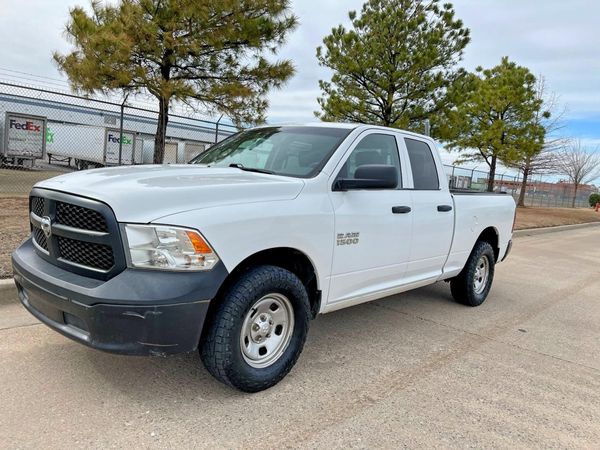 2018 RAM 1500 ST