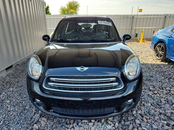 2016 MINI COOPER