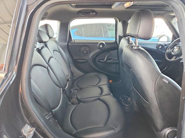 2016 MINI COOPER