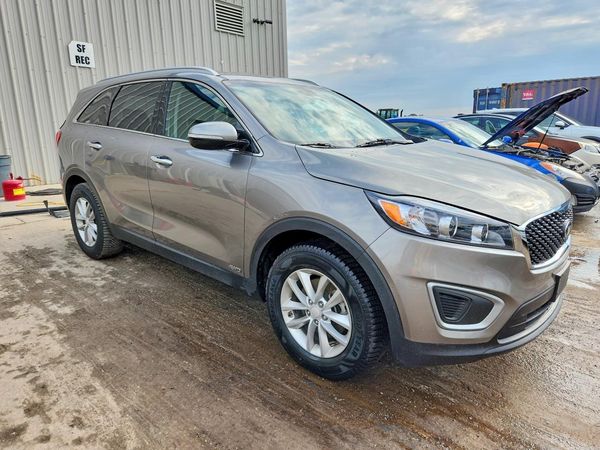 2018 KIA SORENTO L, LX