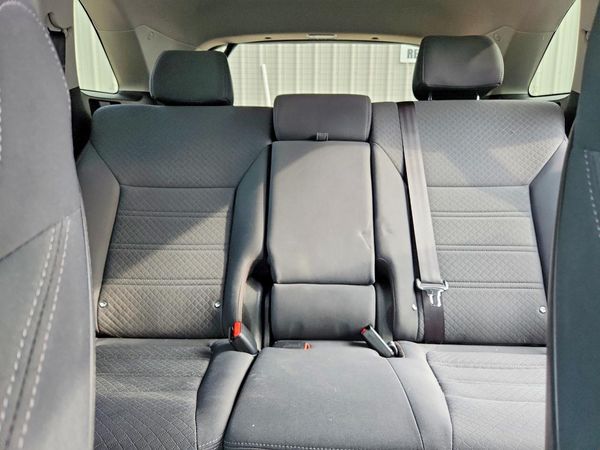 2018 KIA SORENTO L, LX
