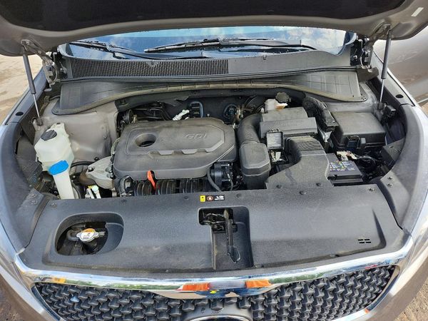2018 KIA SORENTO L, LX