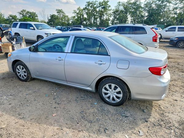 2013 TOYOTA COROLLA