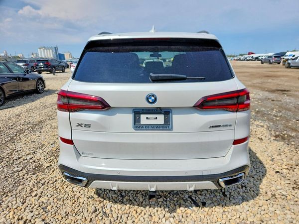 2022 BMW X5 xDrive45e