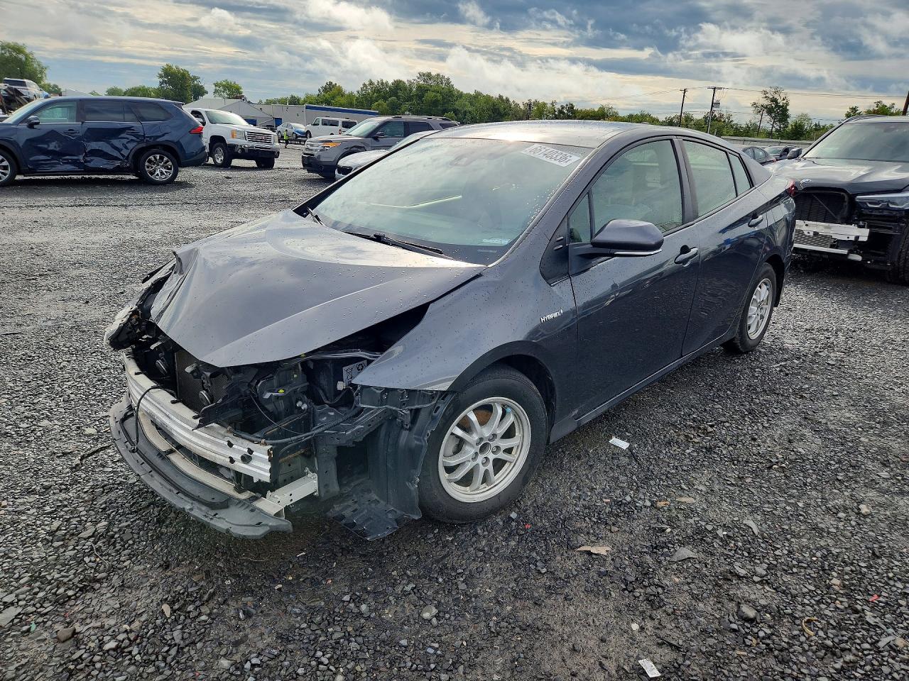 2019 TOYOTA PRIUS