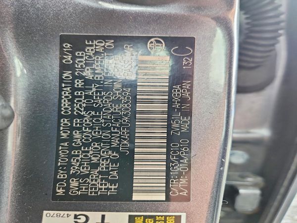 2019 TOYOTA PRIUS