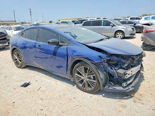 2026 TOYOTA PRIUS