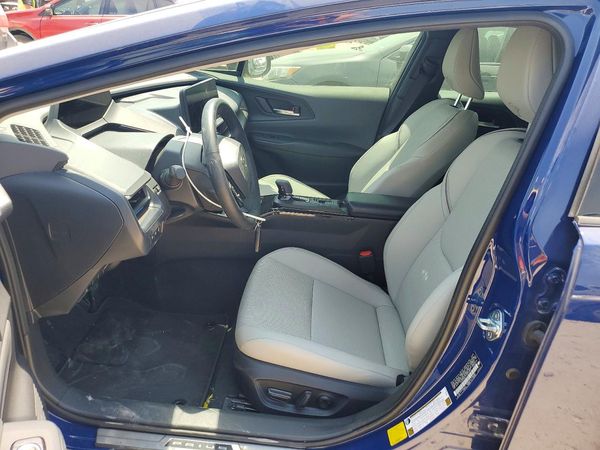 2026 TOYOTA PRIUS