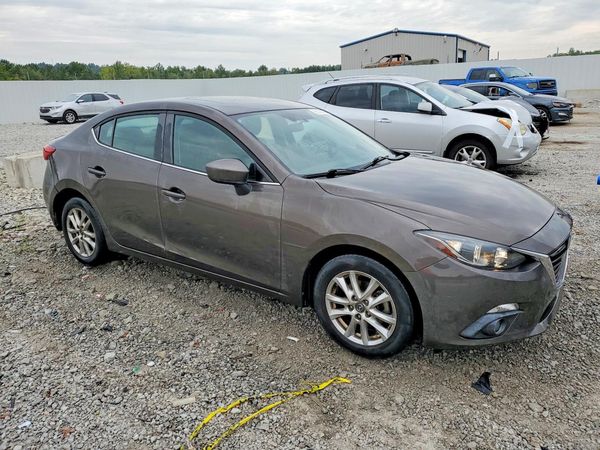 2016 MAZDA 3