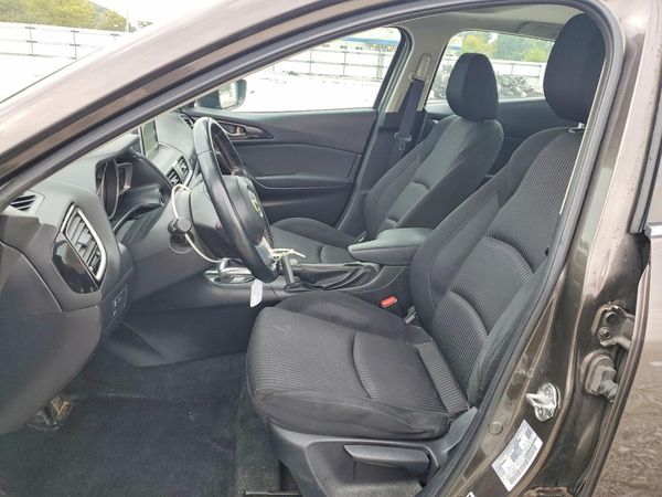 2016 MAZDA 3