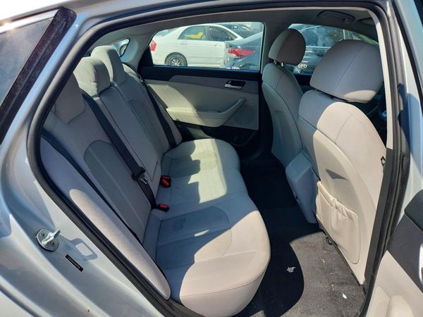 2019 HYUNDAI SONATA