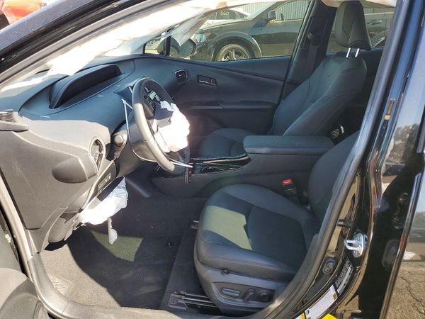 2022 TOYOTA PRIUS