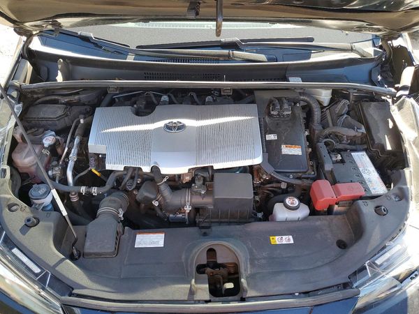 2022 TOYOTA PRIUS