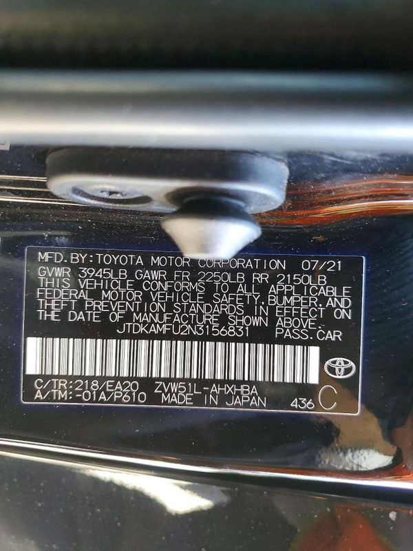 2022 TOYOTA PRIUS