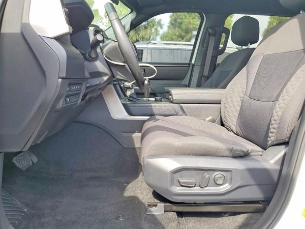2026 TOYOTA TUNDRA
