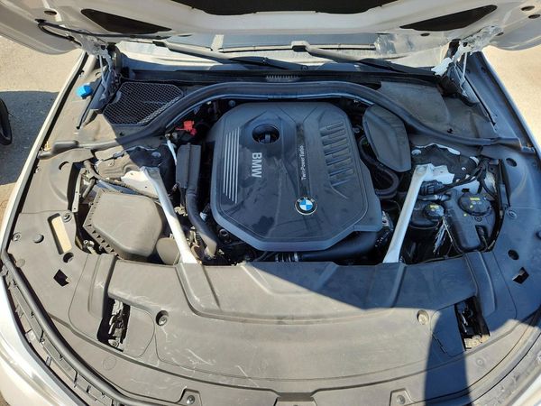 2019 BMW 740
