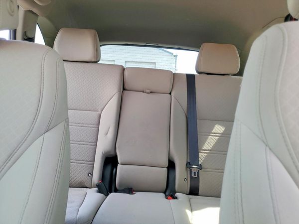 2017 KIA SORENTO L, LX