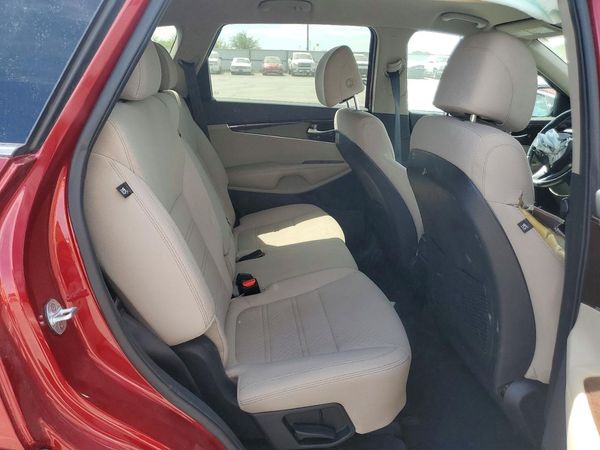 2017 KIA SORENTO L, LX