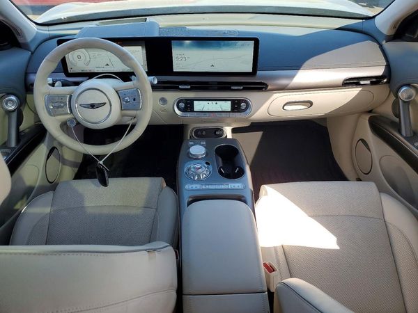 2025 GENESIS GV60