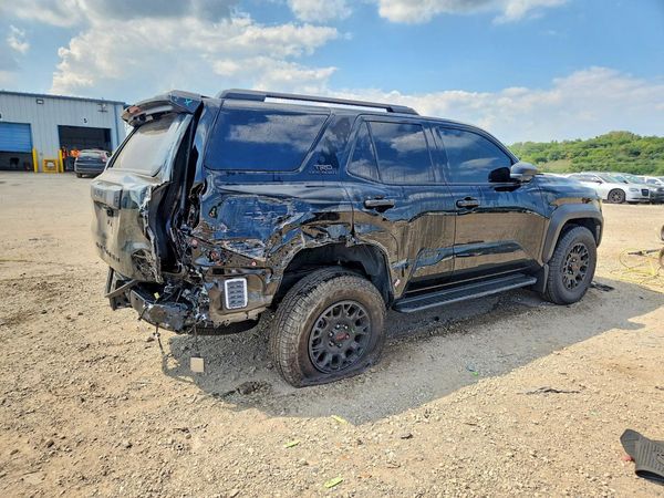 2025 TOYOTA 4RUNNER