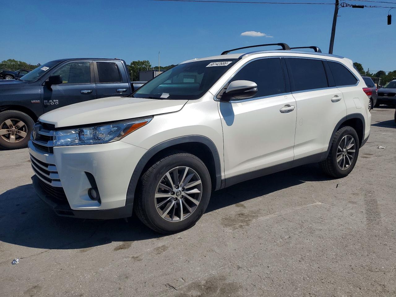 2019 TOYOTA HIGHLANDER SE/XLE