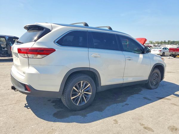 2019 TOYOTA HIGHLANDER SE/XLE
