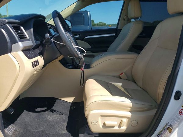 2019 TOYOTA HIGHLANDER SE/XLE