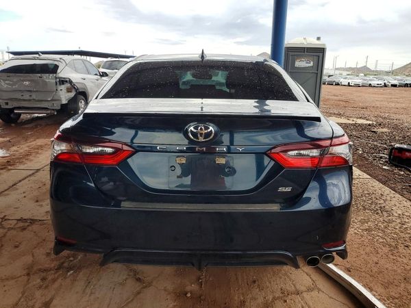 2021 TOYOTA CAMRY