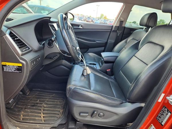 2016 HYUNDAI TUCSON
