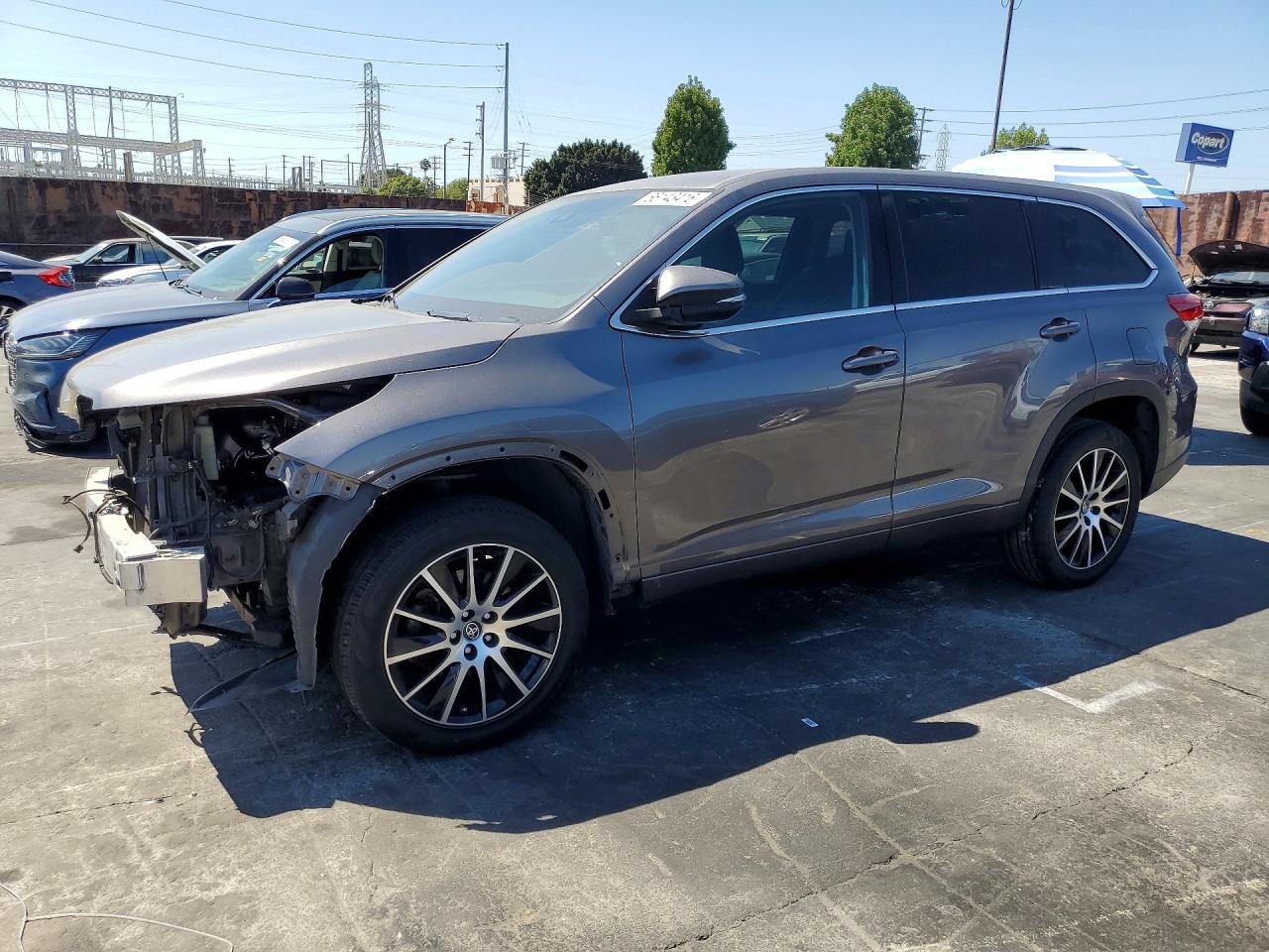 2018 TOYOTA HIGHLANDER