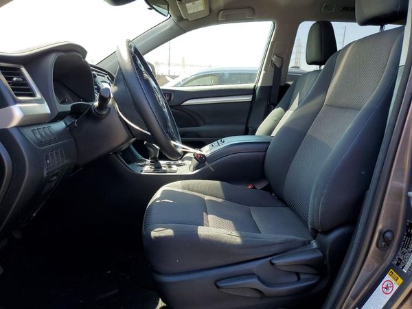2018 TOYOTA HIGHLANDER
