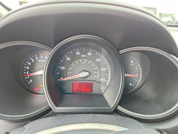 2013 KIA RIO LX
