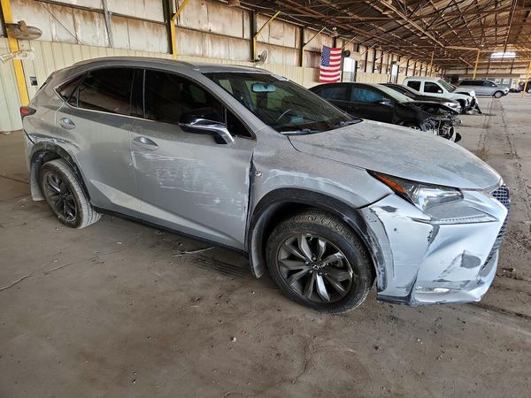 2015 LEXUS NX 200t Luxury